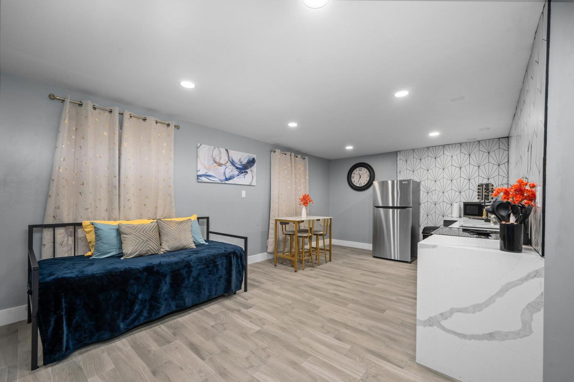 Cozy Galleria Apt Near Uptown With Free Park Houston Bagian luar foto